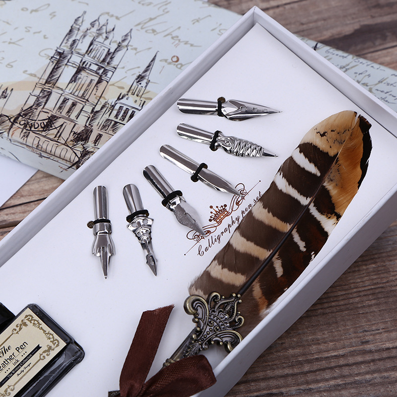 Retro Feather Dip Pen Writing  - đánh giá và giá Footprint Ink Kit